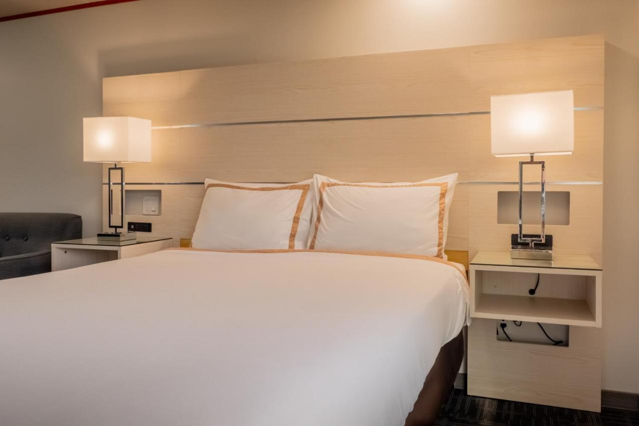 Quality Inn Sunshine Suites Terrace Luaran gambar