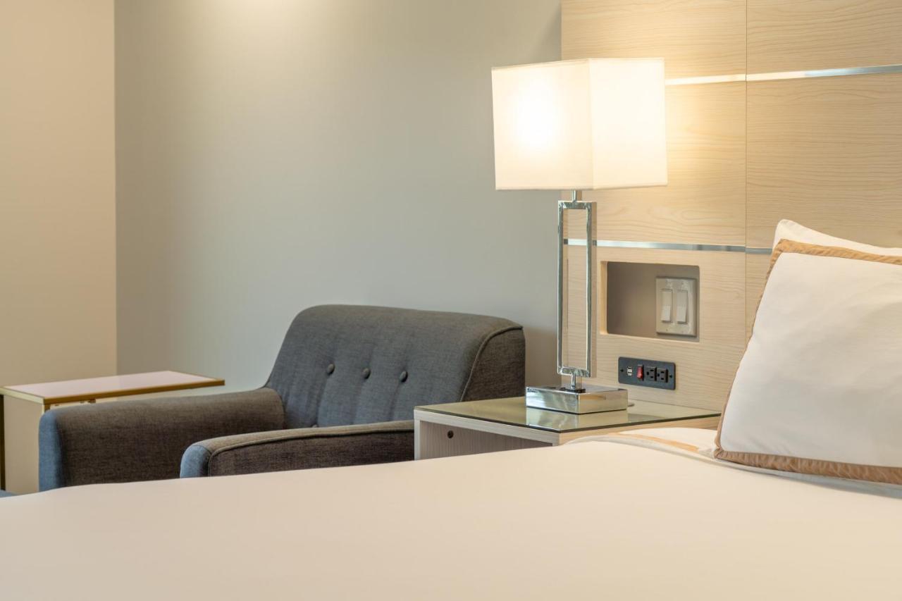 Quality Inn Sunshine Suites Terrace Luaran gambar