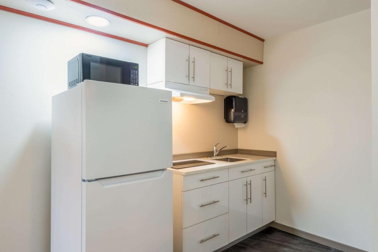 Quality Inn Sunshine Suites Terrace Luaran gambar