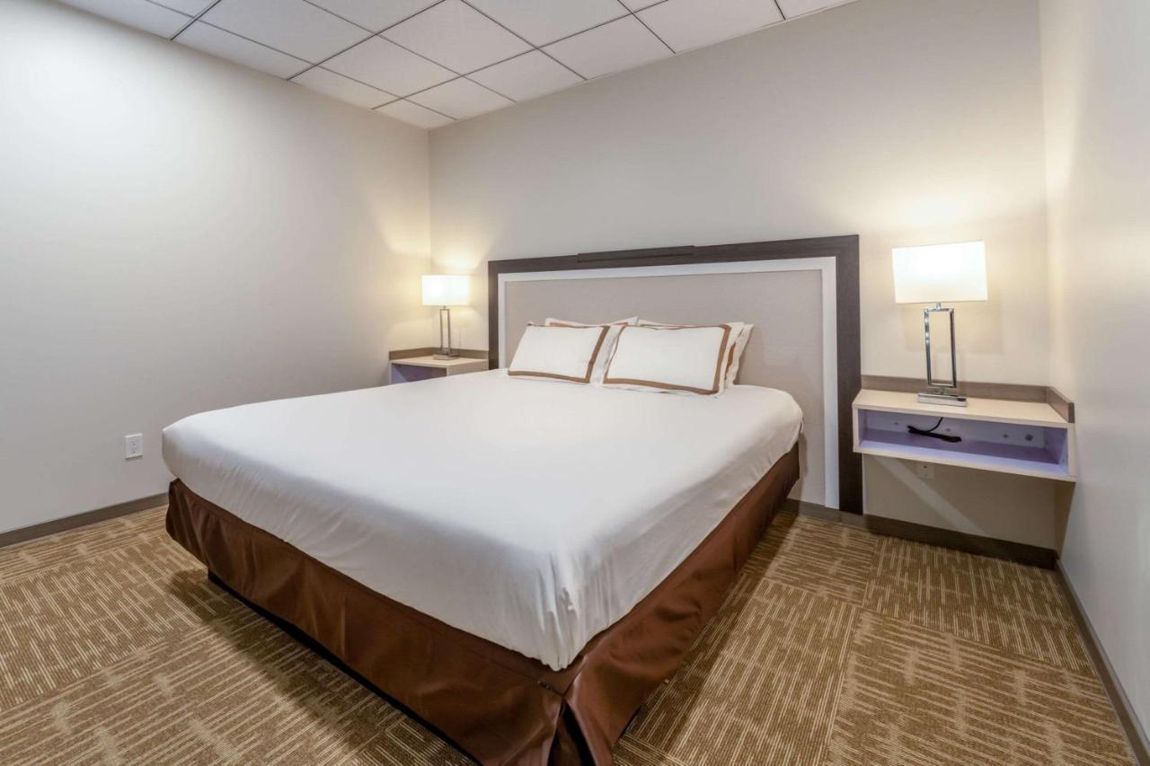 Quality Inn Sunshine Suites Terrace Luaran gambar